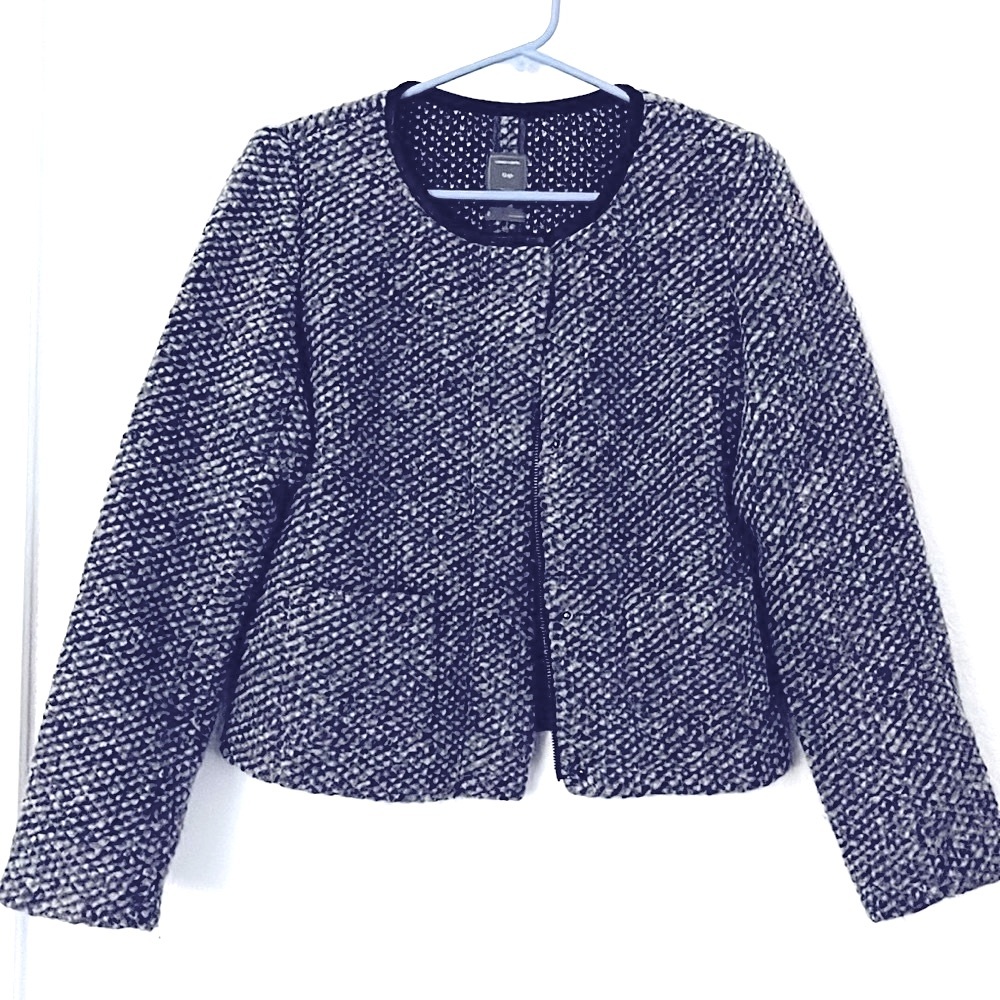 GAP Birdseye knit round neck blazer. Grey/Black. Size 8.